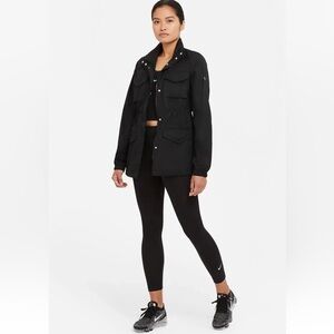 Nike Sportswear Essential Women's 7/8 Mid-Rise
Leggings CZ8532-010 Black NWT S